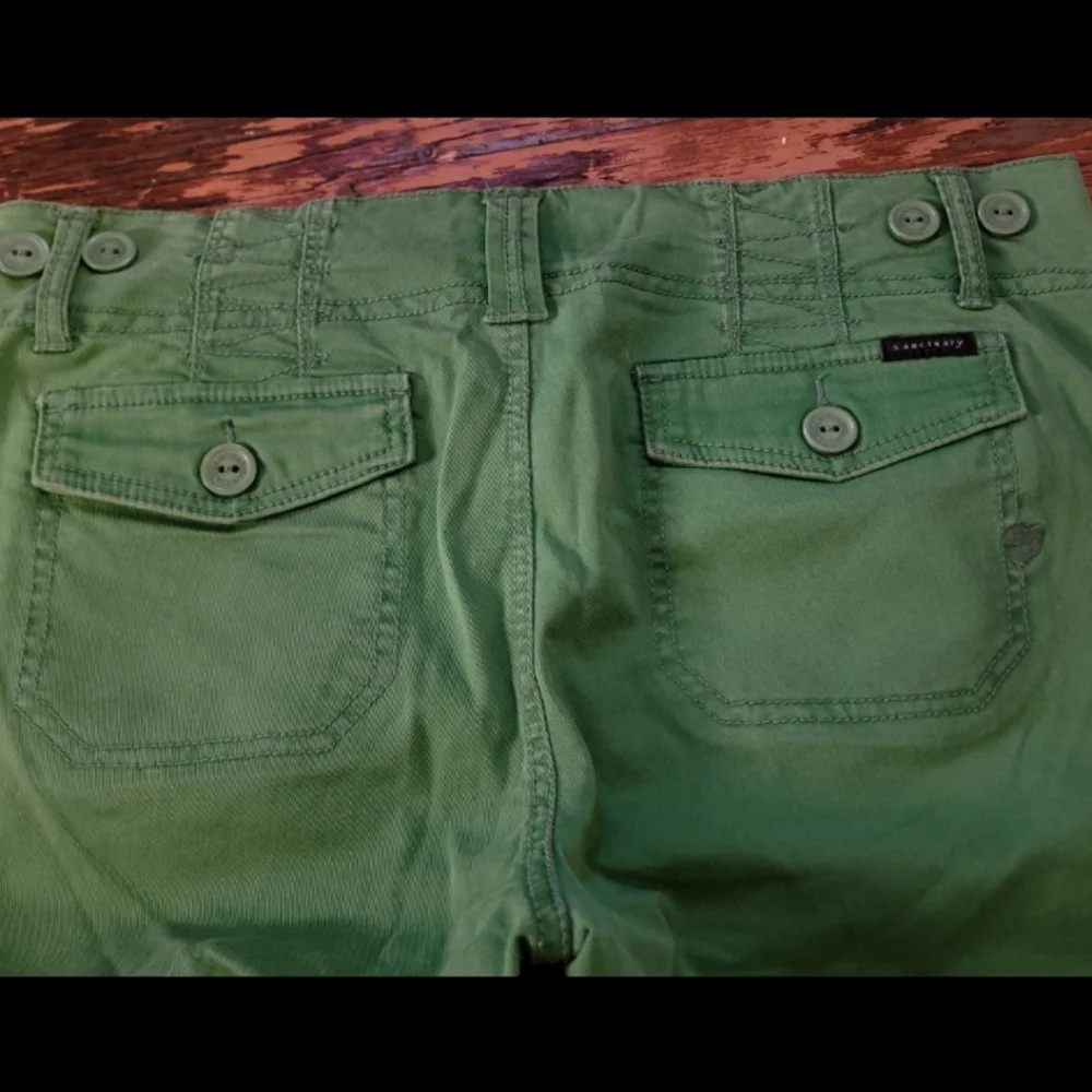 Sanctuary Scout Knicker Grass Green Mid-Length Bermuda Surplus Utility Shorts 32 - Picture 8 of 11